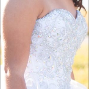 Quinceañera white beautiful dress